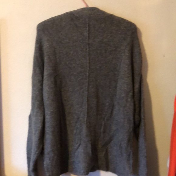 Olivaceous cardigan short high low sweater size small New! - Picture 2 of 14